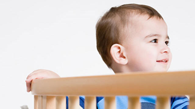 Infant deaths from crib bumpers on the rise - CBS News