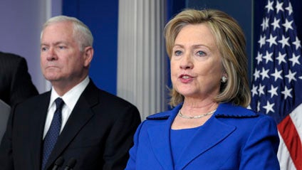 Hillary Clinton, Robert Gates 