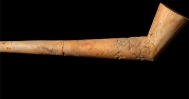 400YearOld Tobacco Pipes Found at Jamestown CBS News