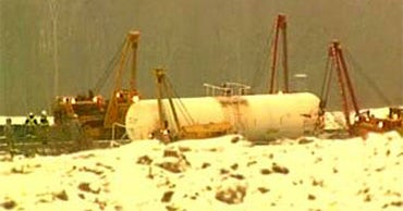 Mich. Acid Leak Cleared after Train Derailment CBS News