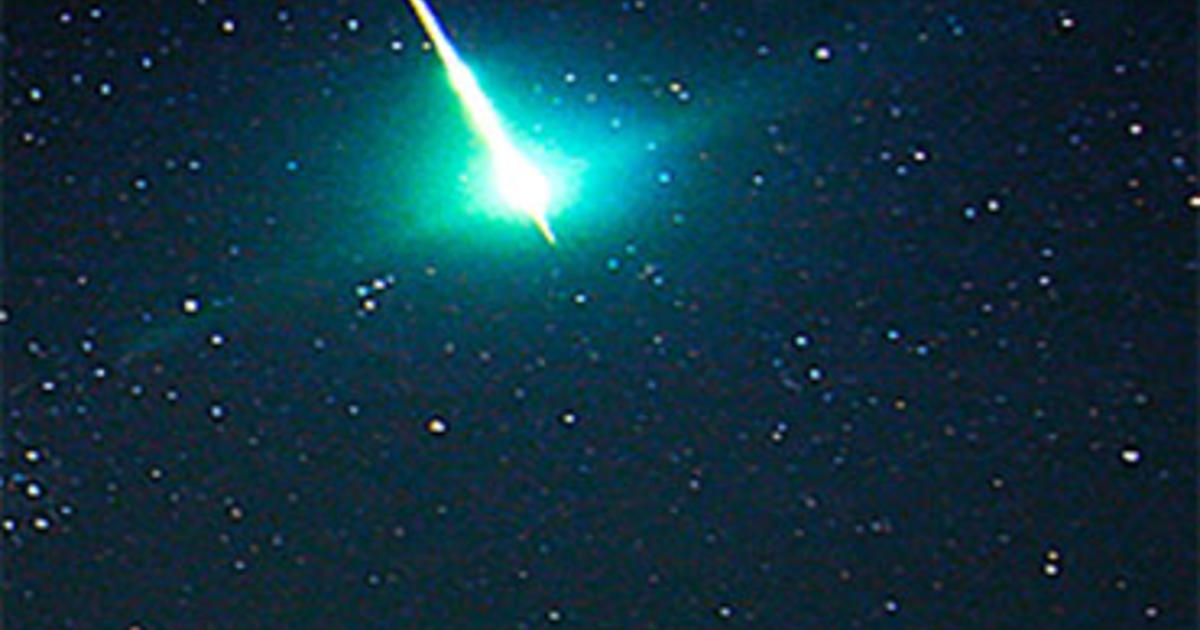 Meteor Lights Up Night Sky Over Oklahoma CBS News