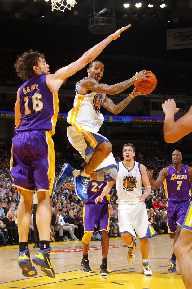 Golden State Warriors v Los Angeles Lakers 