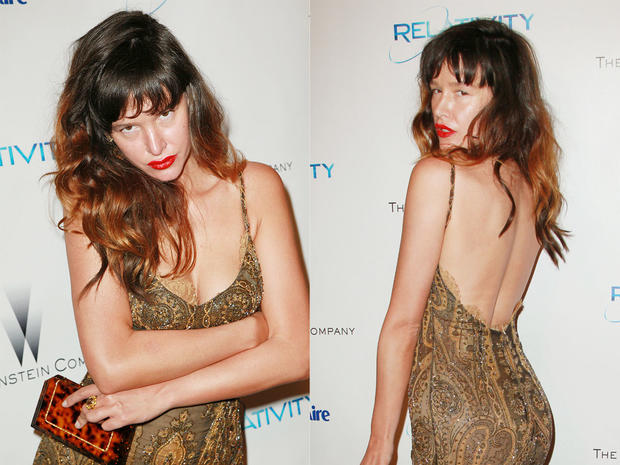 Paz de la Huerta at Golden Globes 2011. 