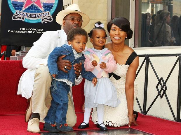 Courtney B. Vance, Angela Bassett and their children in 2008. 