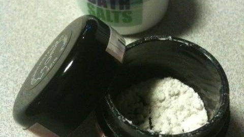 Synthetic Cocaine Sold As "Bath Salts" 