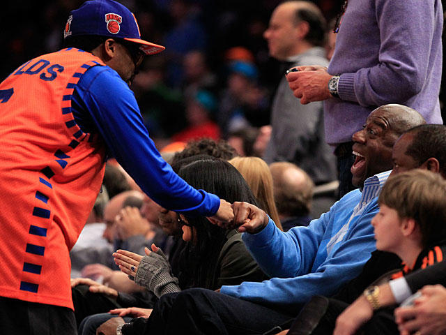 Celebrity film director and New York Knicks fan Spike Lee wearing