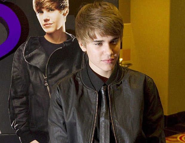 002-bieber.jpg 