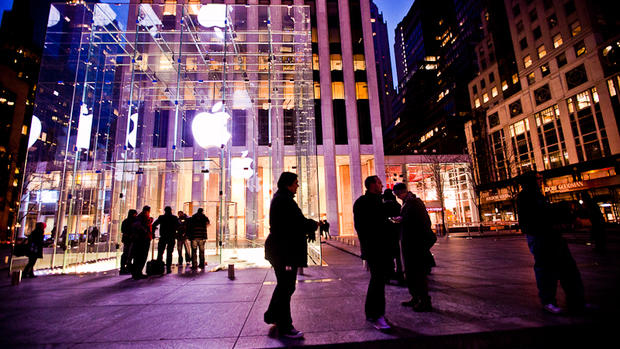 Verizon iPhone arrives in Manhattan 
