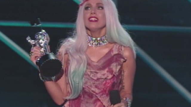 gaga_extra_1_1.JPG 