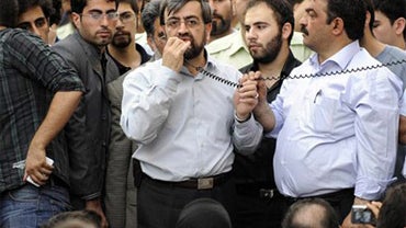 Mousavi addresses protestors 