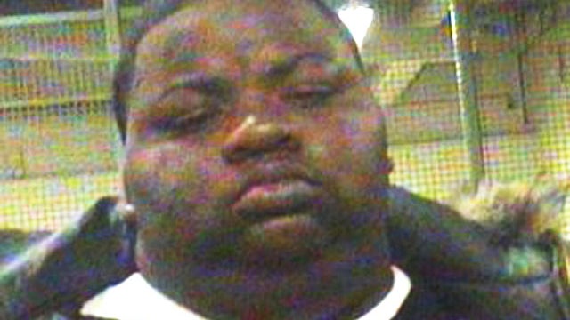 New Orleans Pizza Delivery Man Blinded by Bleach in Robbery 