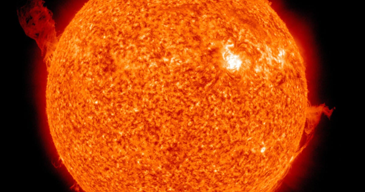 The sun's strange shape revealed - CBS News