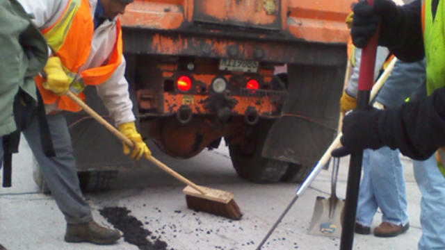 pothole-repairs.jpg 