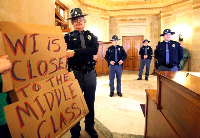 wisconsin_AP110216073376_1.JPG 
