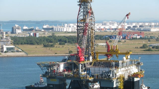 Ensco_8501_rig.jpg 