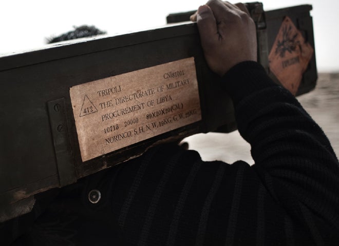 Experts fear for fate of looted Libyan arms - CBS News