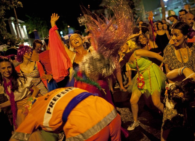 Brazil_Carnival_AP110303044165.jpg 