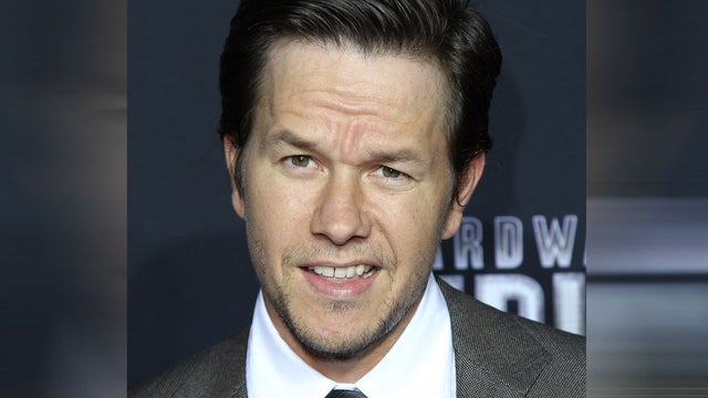 NEW YORK - SEPTEMBER 15: Actor Mark Walhberg attends the premiere of 'Boardwalk Empire' at the Ziegfeld Theatre on September 15, 2010 in New York City. (Photo by Neilson Barnard/Getty Images)  