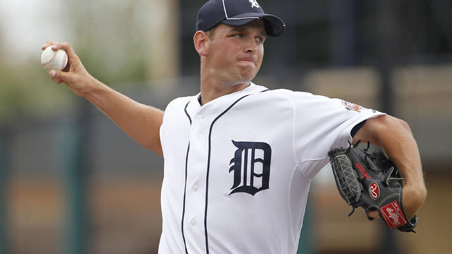 Tigers relief pitcher Joel Zumaya to undergo surgery to find problem with  elbow