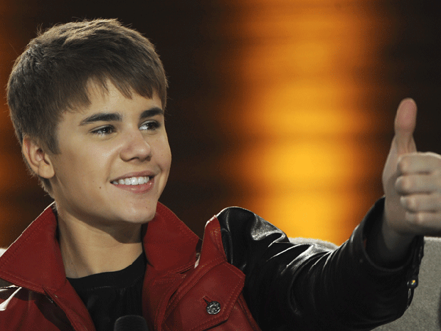 001-bieber.gif 