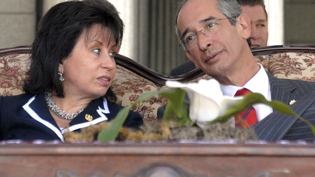 Guatemala Colom divorce 