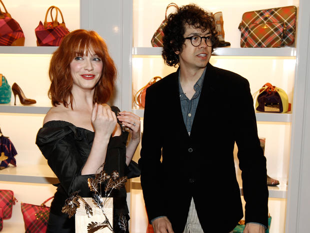 hristina Hendricks, left, and Geoffrey Arend are seen at the opening celebration for the Vivienne Westwood stor ein L.A. 