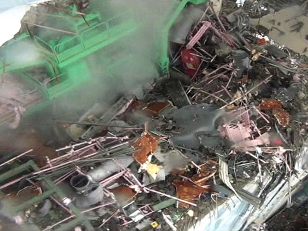 Aerial view of Fukushima Dai-ichi plant's Unit 4 reator 