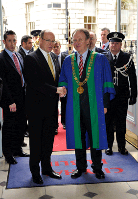 012-albert-civic-day.gif 