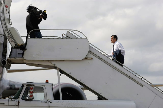 romney_plane_79510219.JPG 