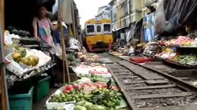 Train_Vegetable_Market_copy.jpg 
