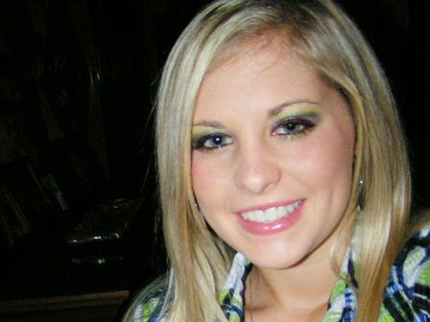 Holly Bobo investigators set roadblocks in search for missing Tenn. student 