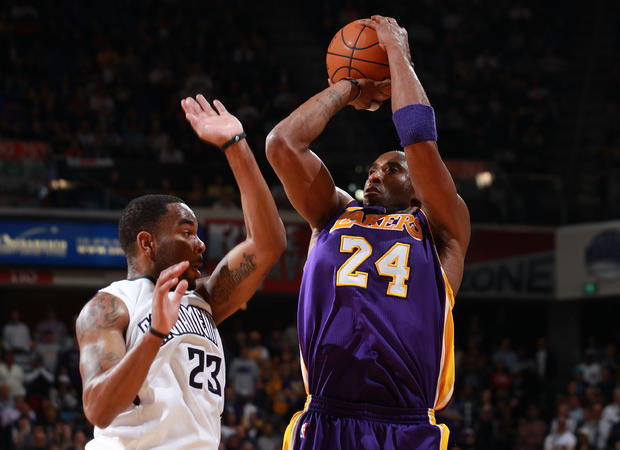 Los Angeles Lakers v Sacramento Kings 