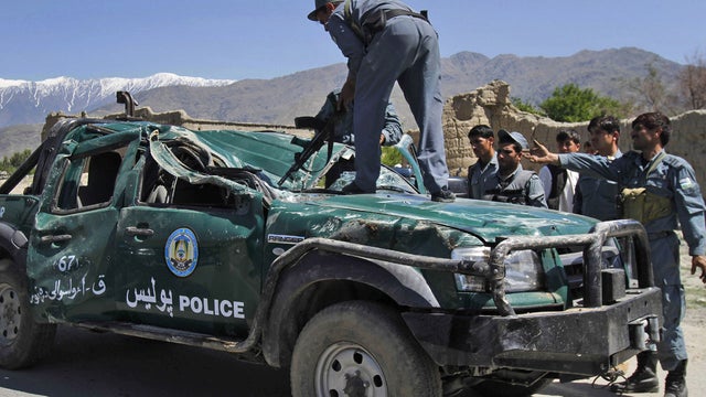 Afghanistan police attacked 