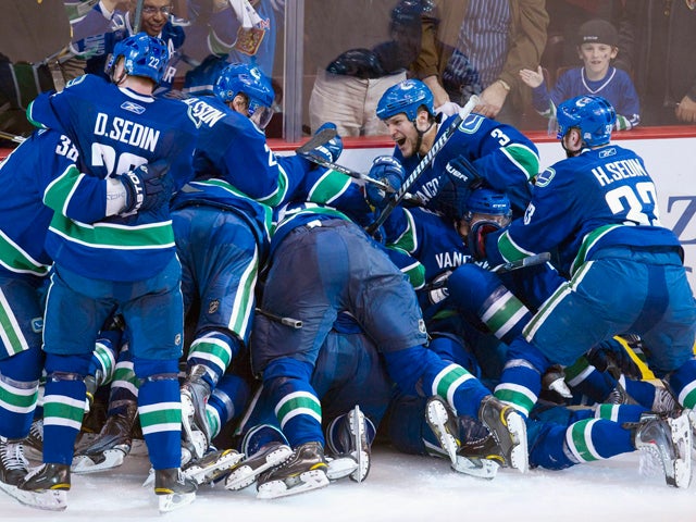 2011 NHL playoffs - opening rounds