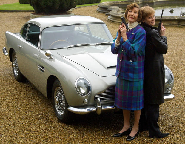 The first Miss Moneypenny, Lois Maxwell (L) and a more recent Moneypenny, Samantha Bond (R). 