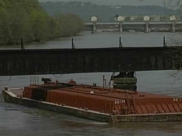 red_barge 