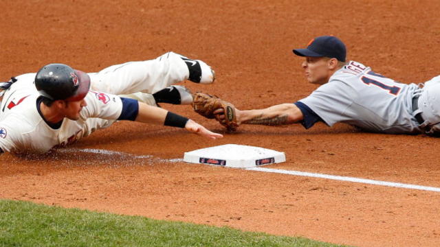 tigers-indians-action-4-30-11.jpg 