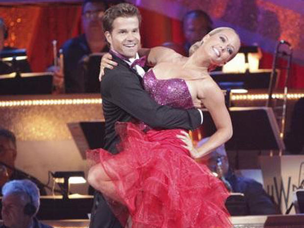 Kendra Wilkinson and Louis Van Amstel perform on "Dancing with the Stars," May 2, 2011. 