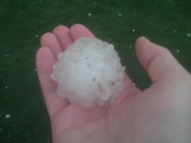 lindsey-hail.jpg 