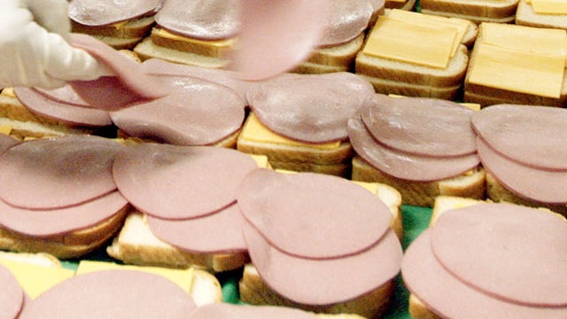 Border agents make bologna bust at NM crossing 