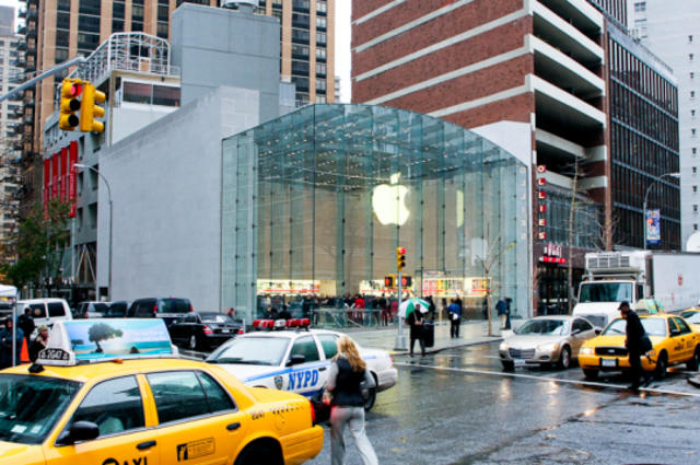 Inside Apple's revamped London Regent Street store - CNET