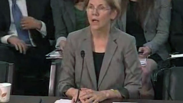 Elizabeth-Warren_110525.jpg 