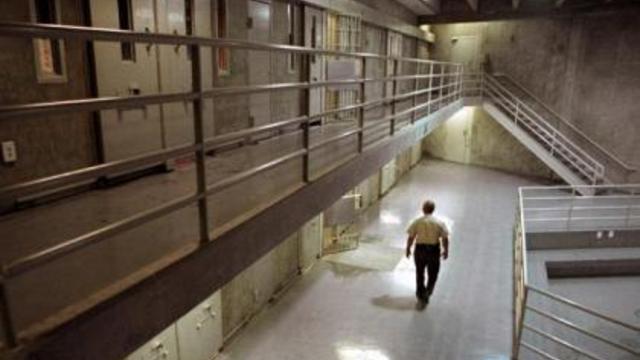 cal-state_prison,folsom.jpg 
