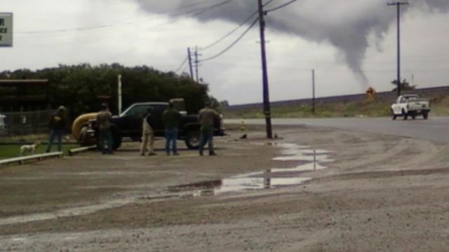 yuba_county_tornado_060111.jpg 