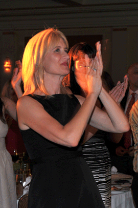 018-green--lauar--dern.gif 