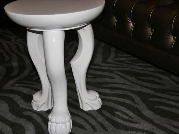 foot-stool.jpg 