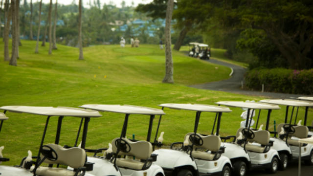 golf-carts-istock_.jpg 
