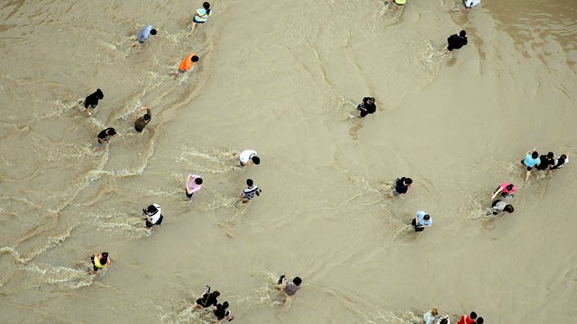 China_Flood_117041353.jpg 