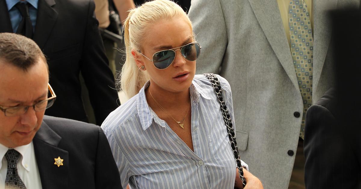 Lindsay Lohan: Court Fashion