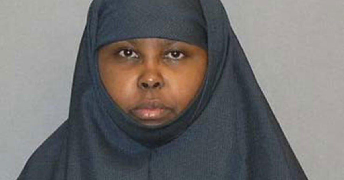 Somali Woman At New Jail Wearing Head Scarf Cbs Minnesota 